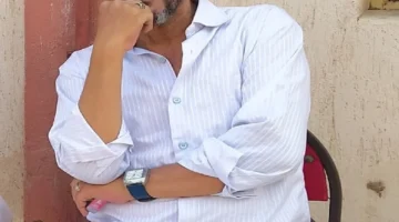 الوفاة المفاجئة.. مدير مدرسة يُغيّب أجواء الفصل في لحظة صادمة